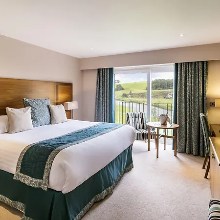 The Coniston 4*