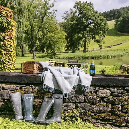 The Coniston Country Estate & - Skipton 4* גרגרייב